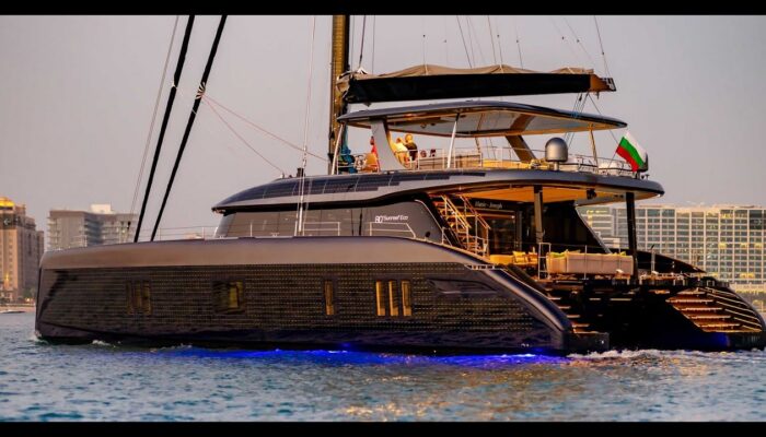 solar-power-catamaran-sunreef-yachts-sunreef-80