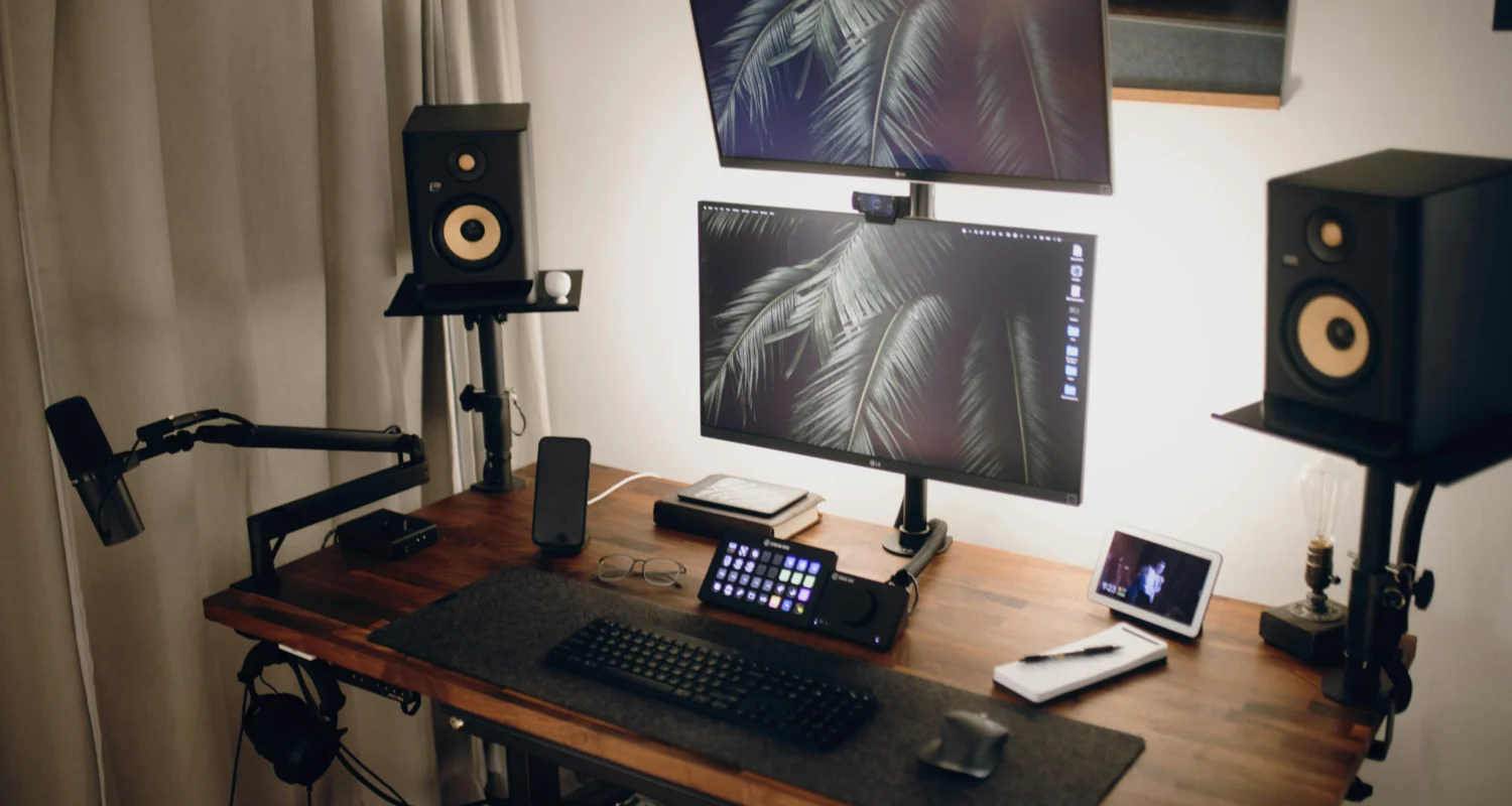 passive speakers PC desktop setup