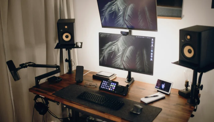 Bought Passive Speakers for Your PC or TV? Here’s What Else You Need